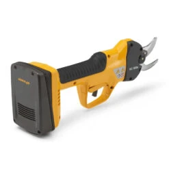 STIGA SC 100e Cordless Pruning Shears Kit -Outdoor Tools Pro Shop db0d24ff3eb8106bc8c531c2bd935f7afe04 SC100eKit 257022001UKS full03 ecommerce