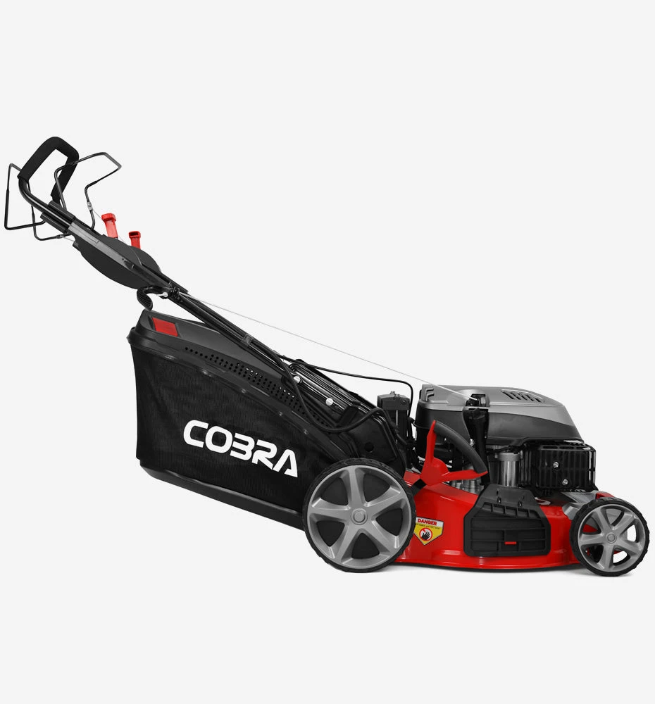 Cobra MX484SPCE Petrol Lawn Mower 4 Cobra MX484SPCE Petrol Lawn Mower - Image 2